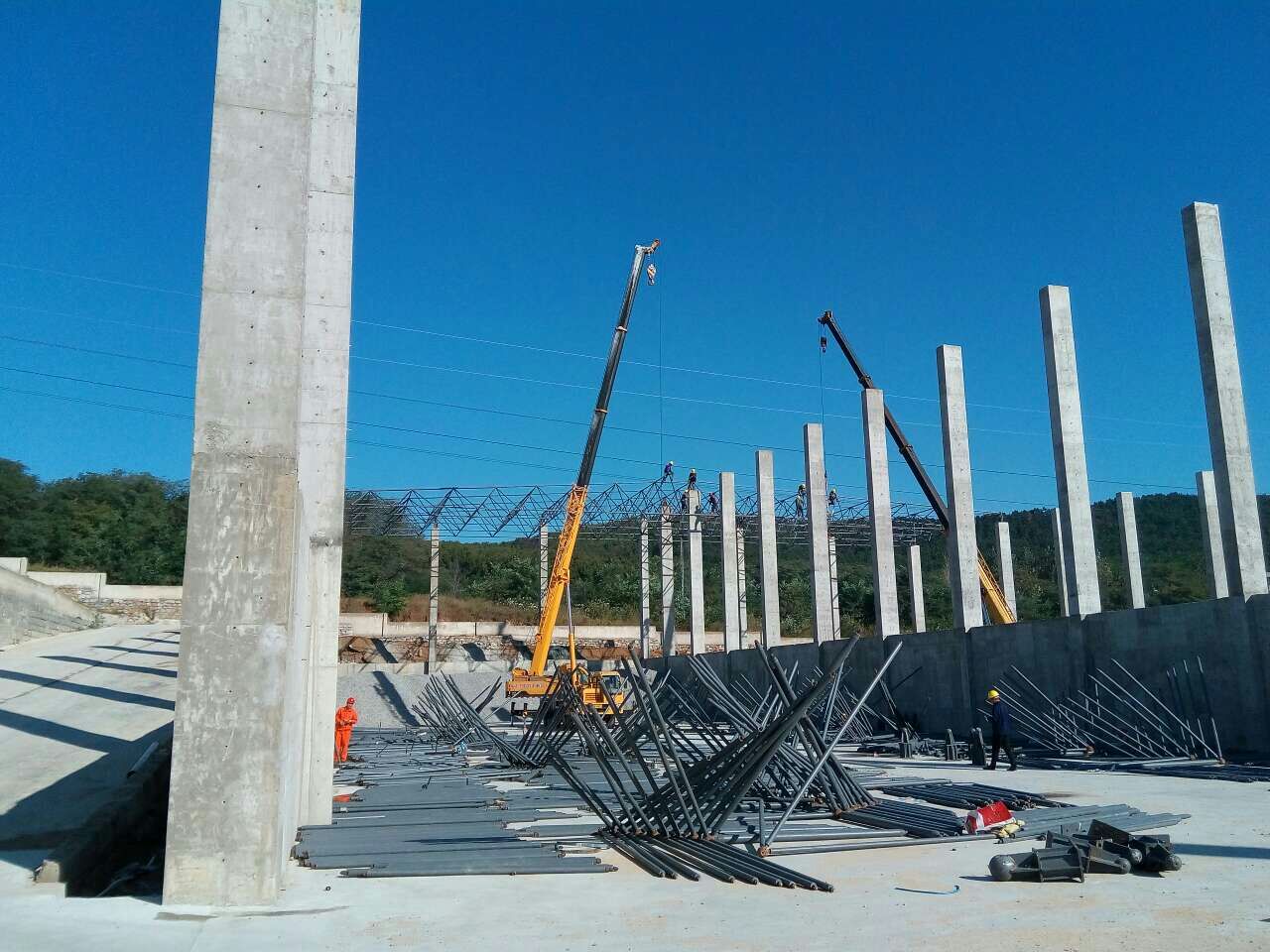 昆明搅拌站网架